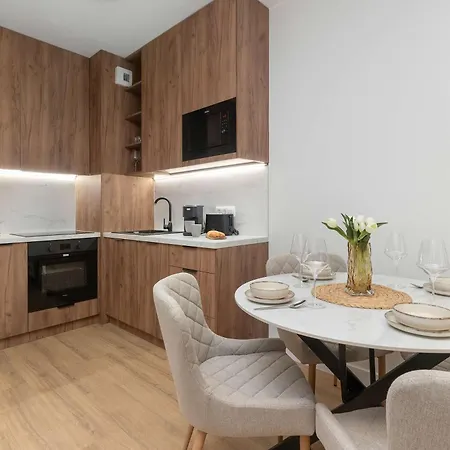 Komfortowy Z Ogrodem Popieluszki 20d By Heyrent Apartmán *